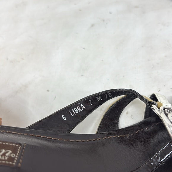 Brighton lebra leather slides with small heel - Picture 5 of 5